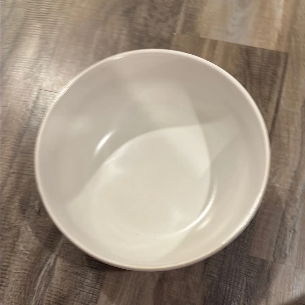 Lightly used and cleaned Holiday Themed Ceramic Bowl with Festive Designs